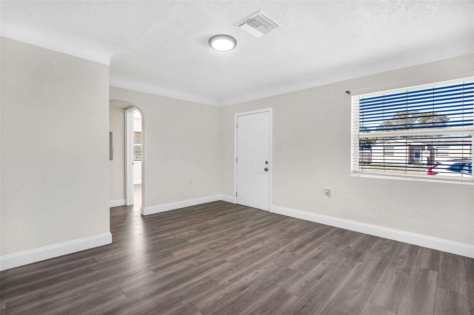 2140 22ND Ave ST PETERSBURG, FL 33713