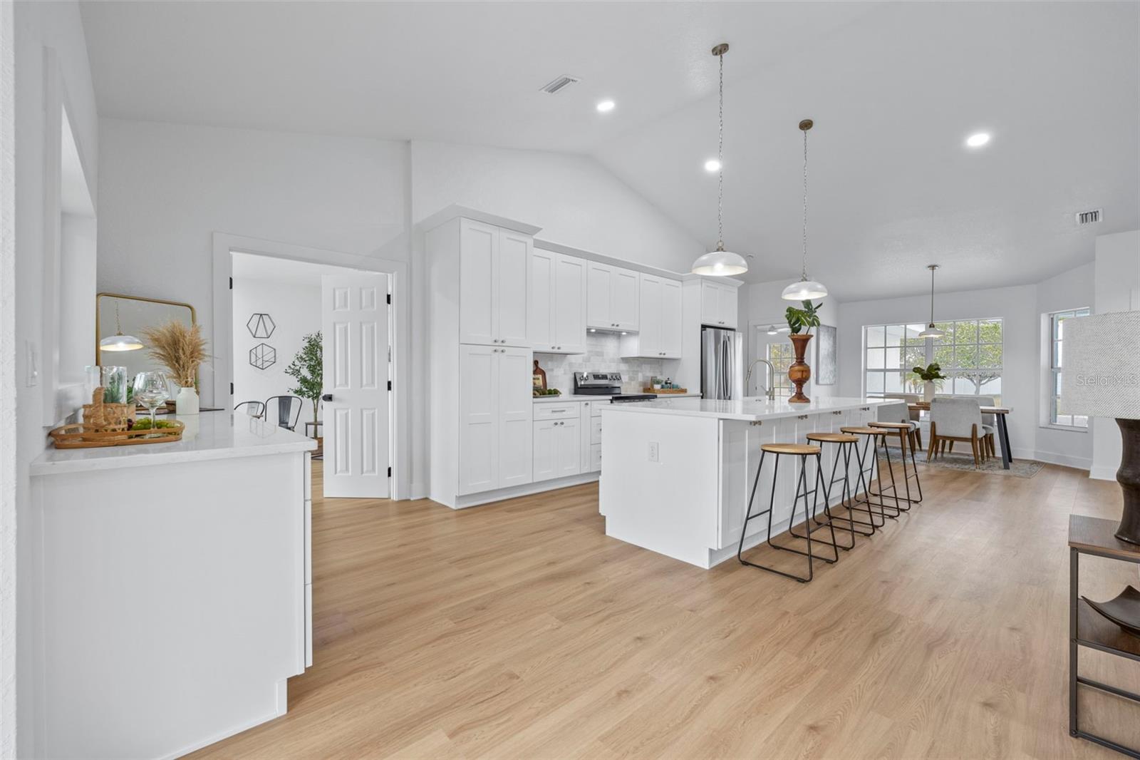 4845 26TH Ct ST PETERSBURG, FL 33712