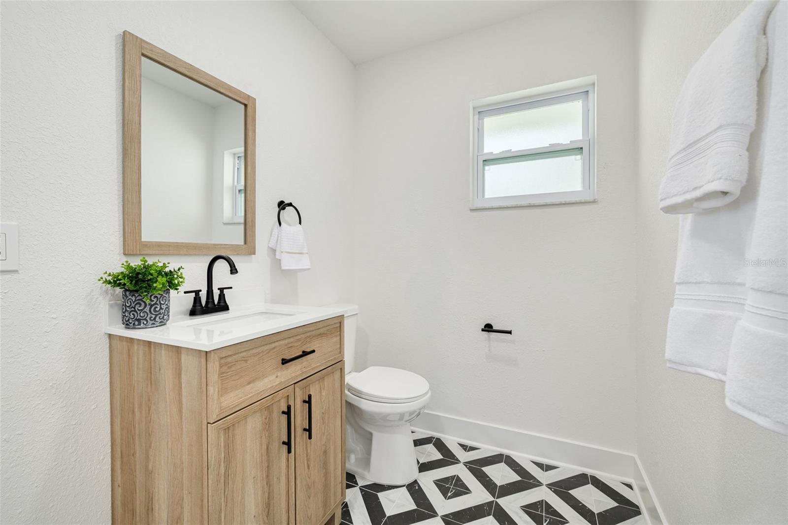 4845 26TH Ct ST PETERSBURG, FL 33712