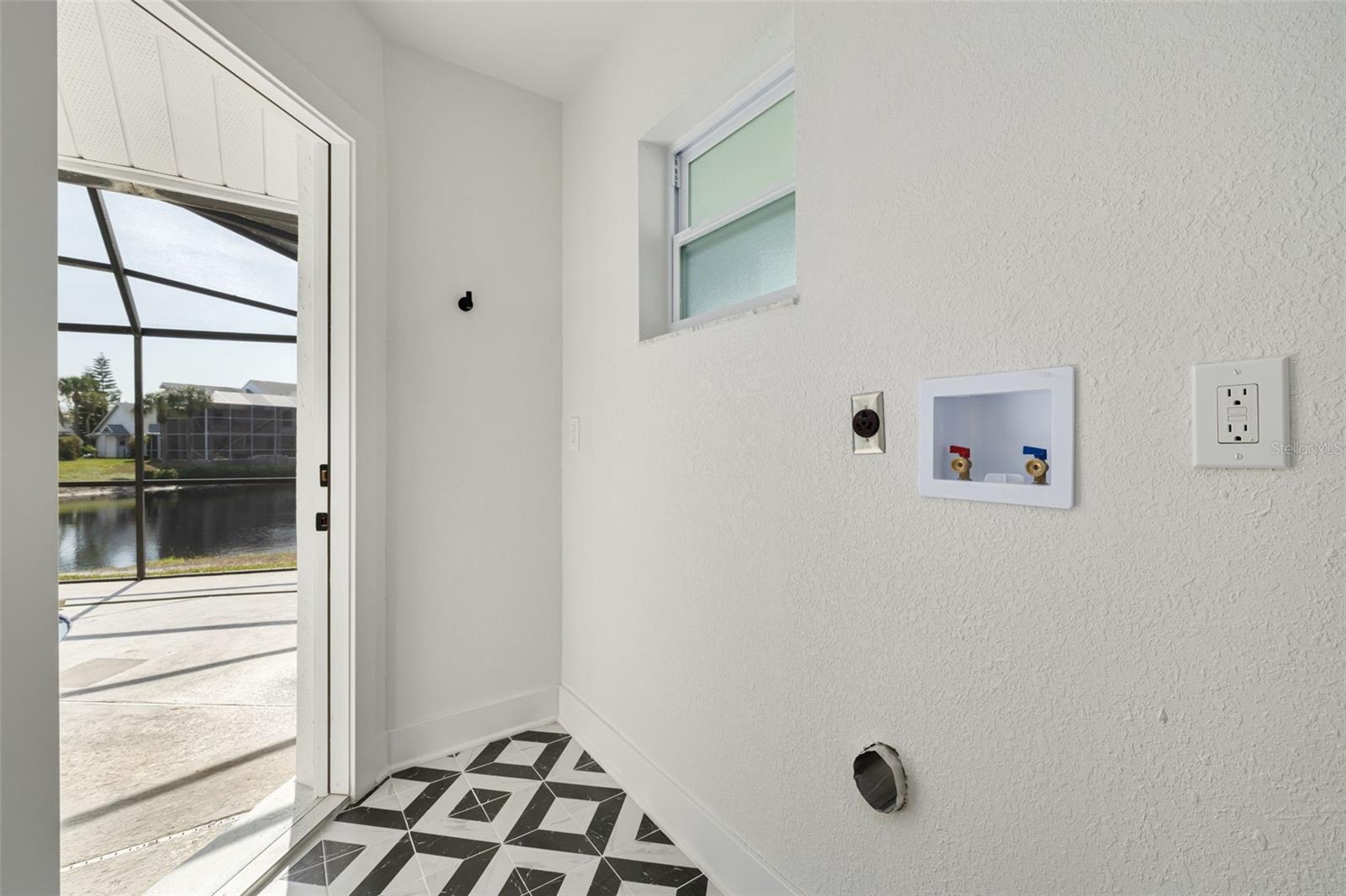 4845 26TH Ct ST PETERSBURG, FL 33712