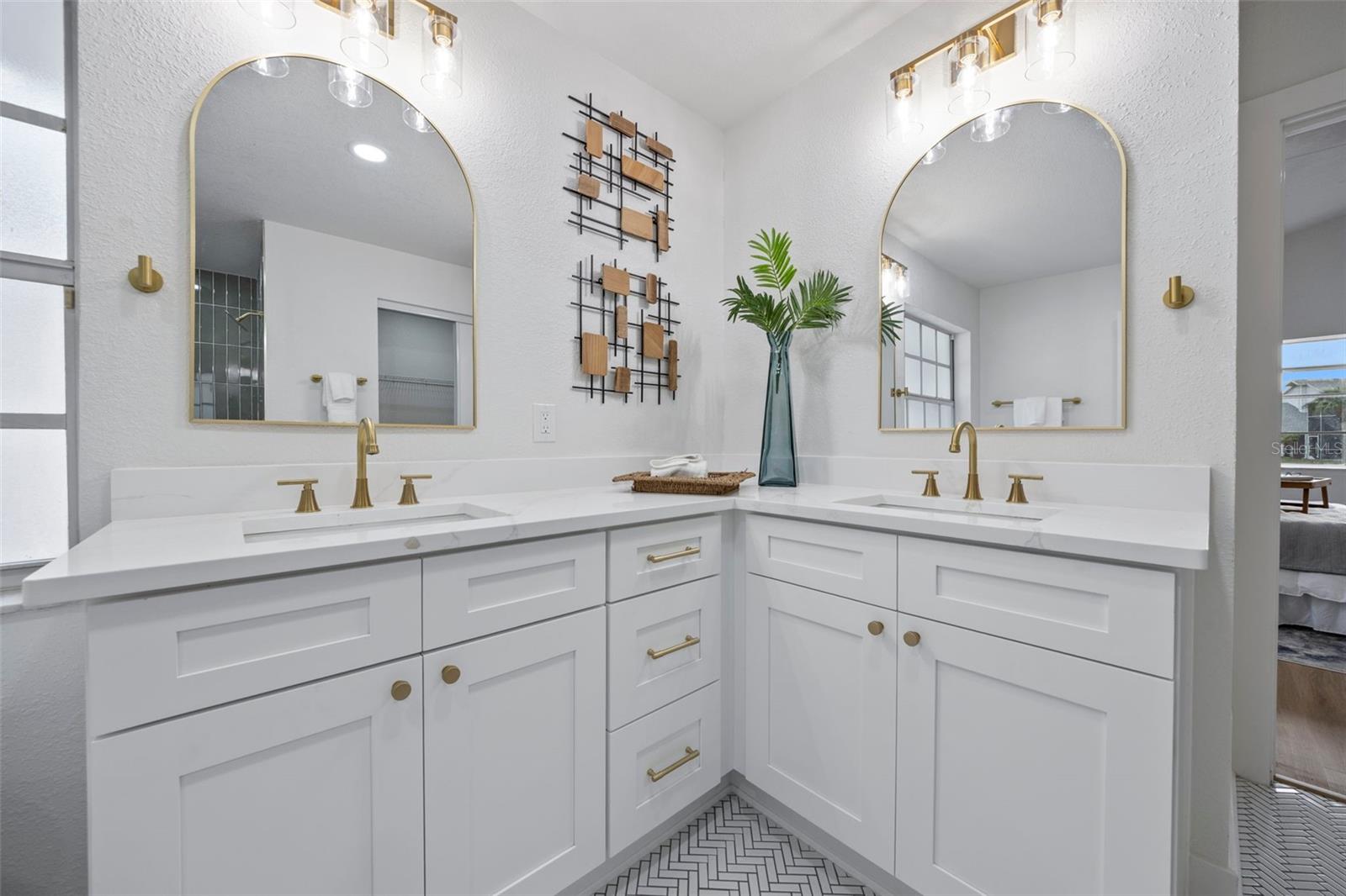 4845 26TH Ct ST PETERSBURG, FL 33712