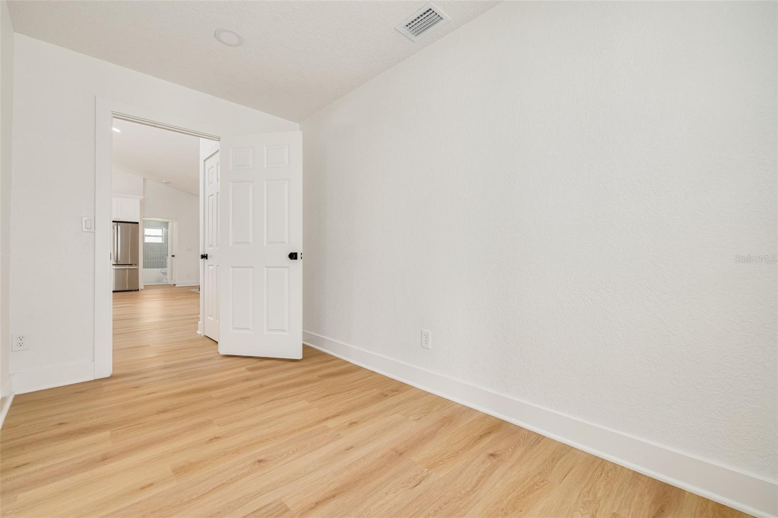 4845 26TH Ct ST PETERSBURG, FL 33712