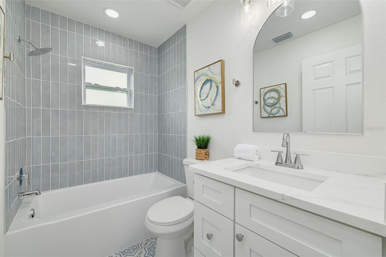 4845 26TH Ct ST PETERSBURG, FL 33712