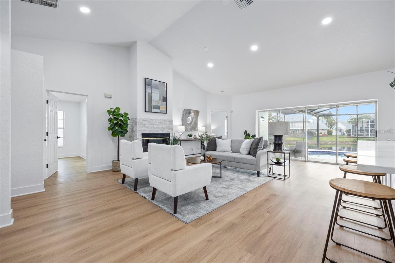 4845 26TH Ct ST PETERSBURG, FL 33712