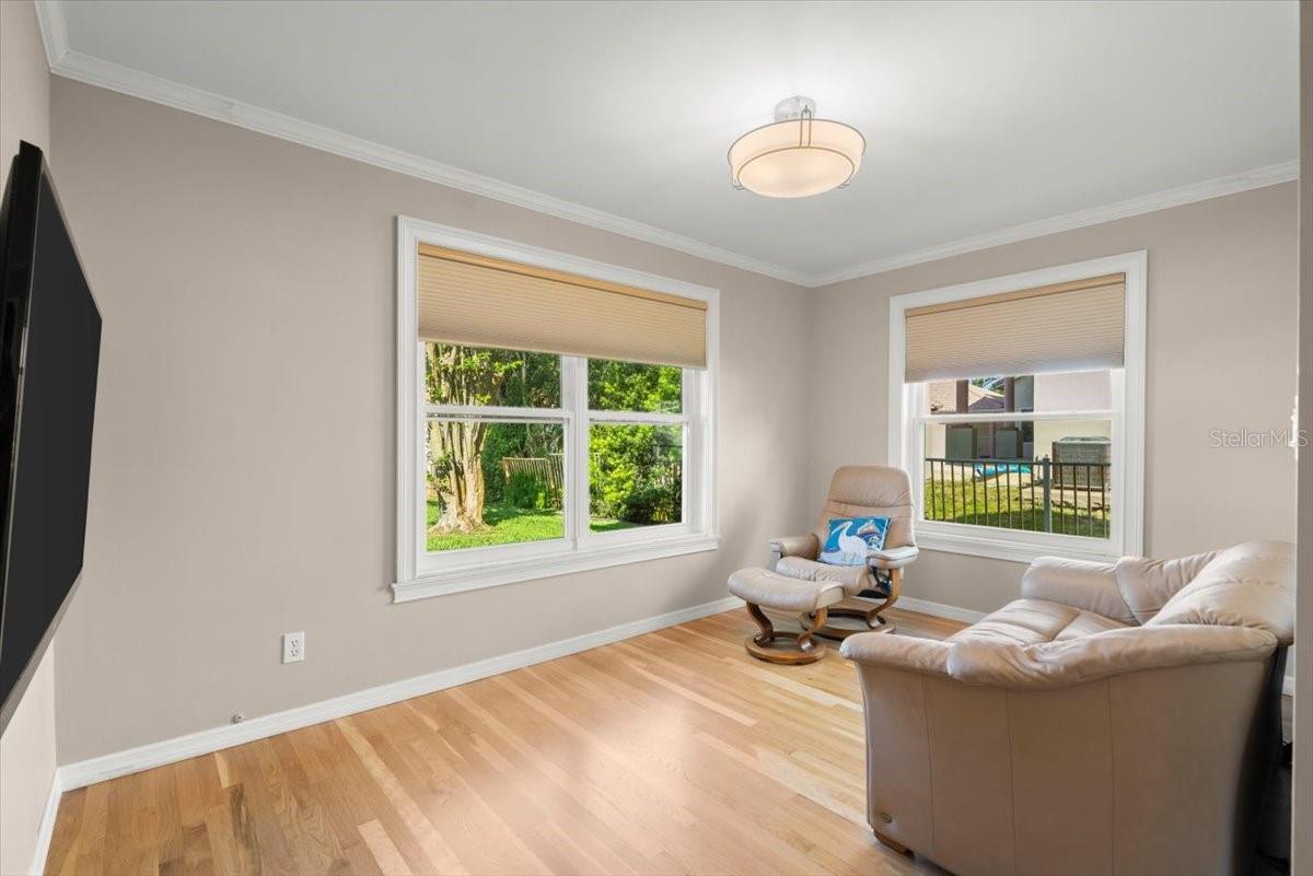 1517 N HALIFAX Ave DAYTONA BEACH, FL 32118