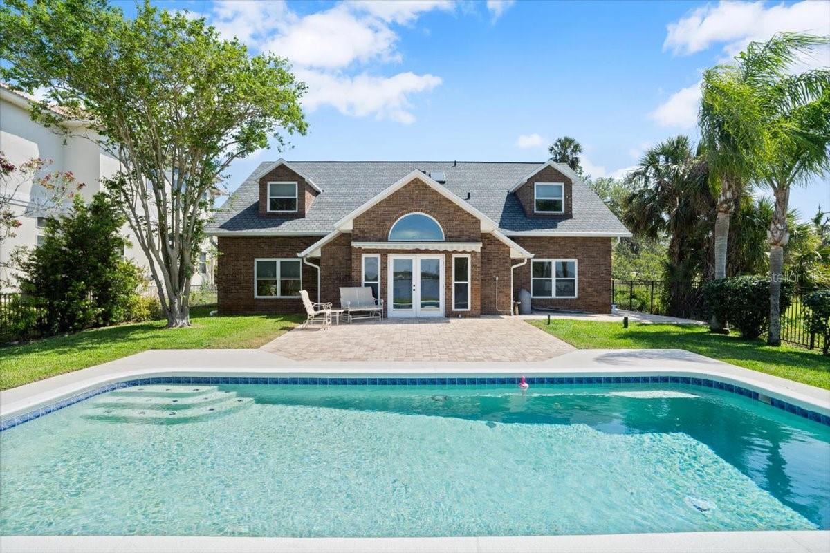 1517 N HALIFAX Ave DAYTONA BEACH, FL 32118