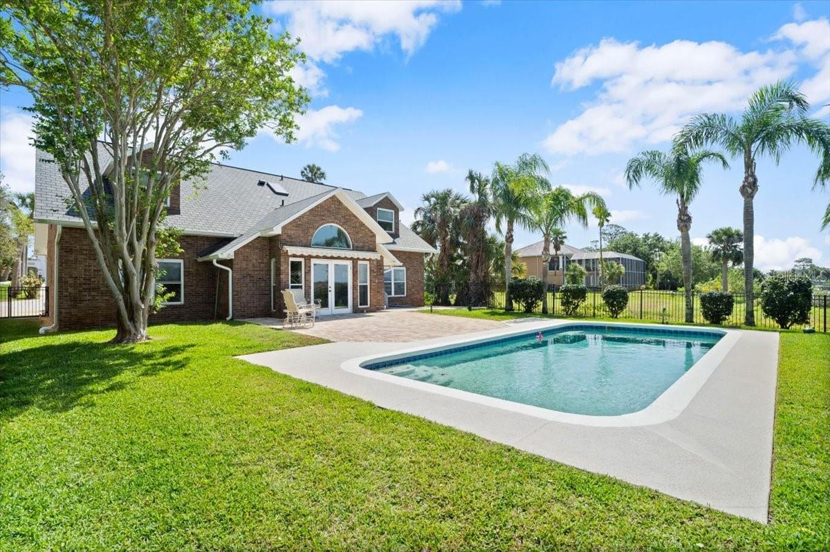 1517 N HALIFAX Ave DAYTONA BEACH, FL 32118