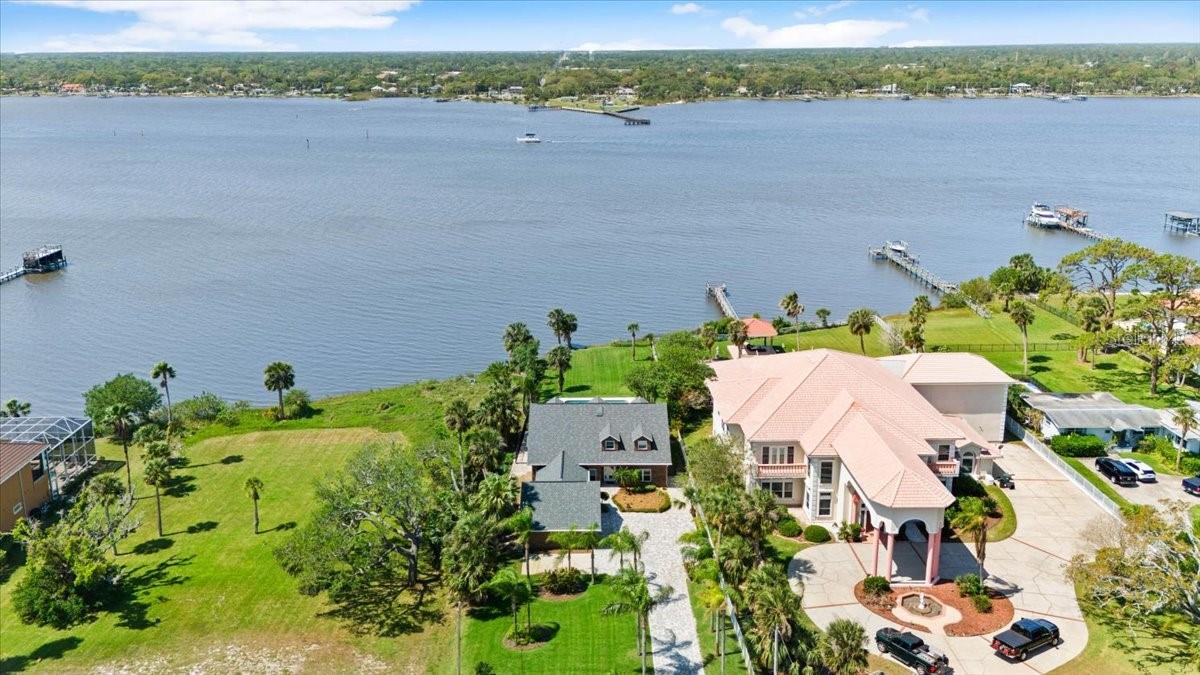 1517 N HALIFAX Ave DAYTONA BEACH, FL 32118