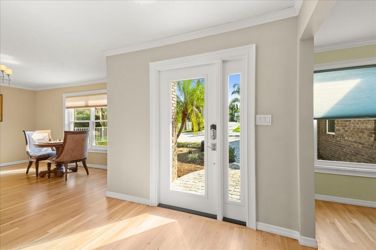 1517 N HALIFAX Ave DAYTONA BEACH, FL 32118