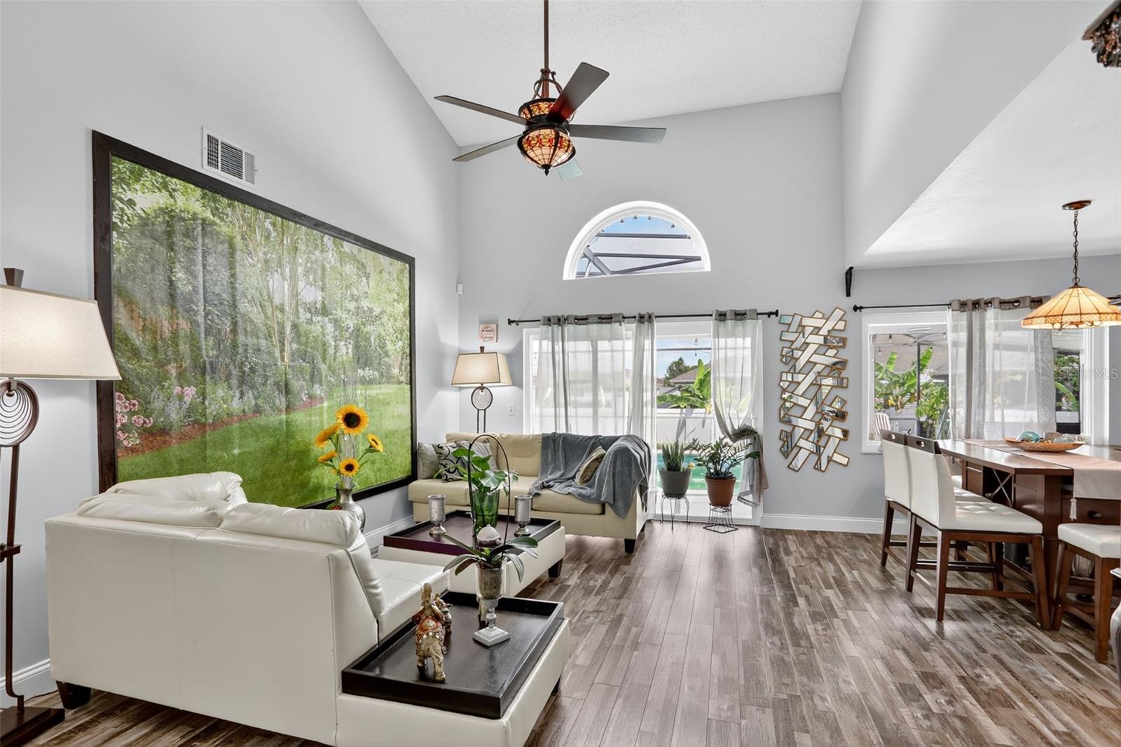 635 MOSS Park Ct KISSIMMEE, FL 34743