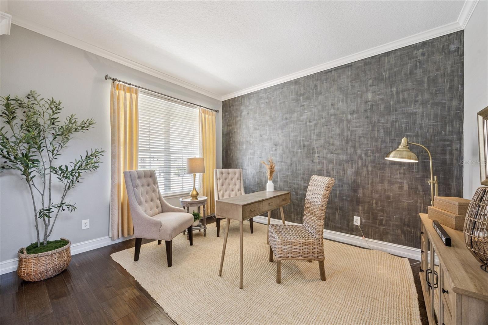 2419 ANTLIA Dr ORLANDO, FL 32828