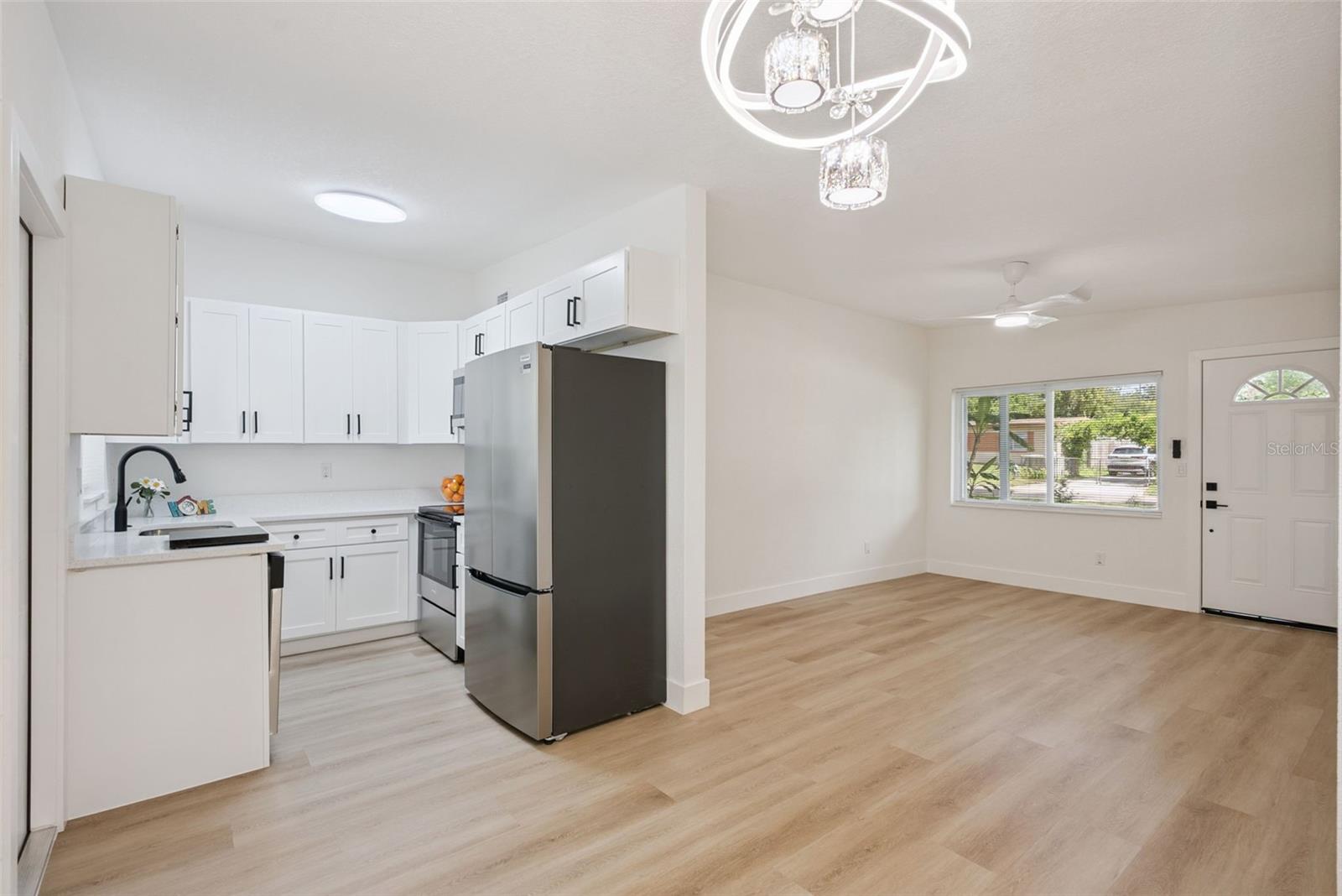 3013 KELVINGTON Dr ORLANDO, FL 32810