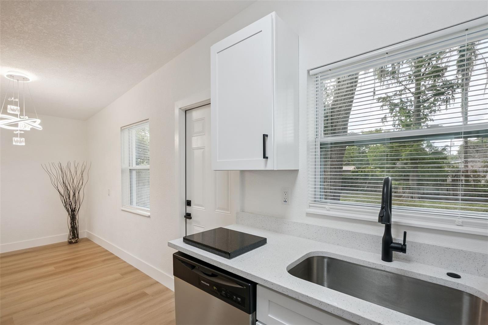 3013 KELVINGTON Dr ORLANDO, FL 32810