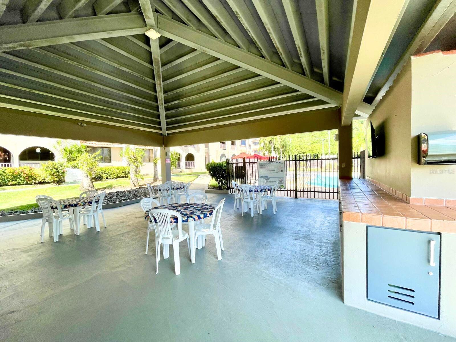 COND CALA DE HUCARES #C315 NAGUABO, PR 00718