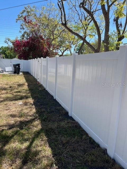 1256 S BUMBY Ave ORLANDO, FL 32806