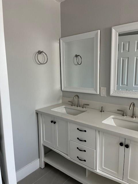 1256 S BUMBY Ave ORLANDO, FL 32806