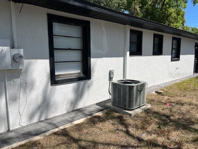1256 S BUMBY Ave ORLANDO, FL 32806