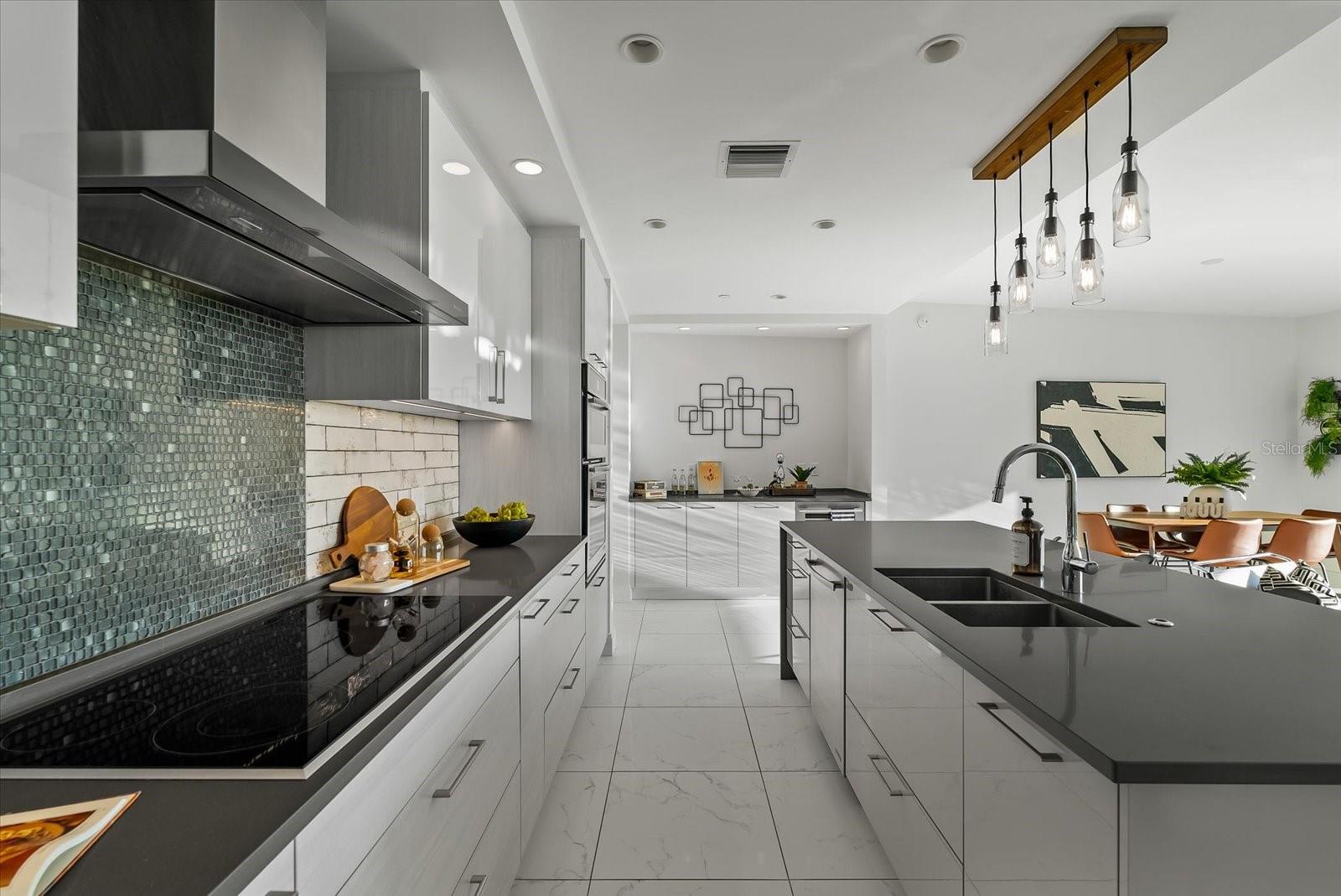 100 1ST Ave #501 ST PETERSBURG, FL 33701