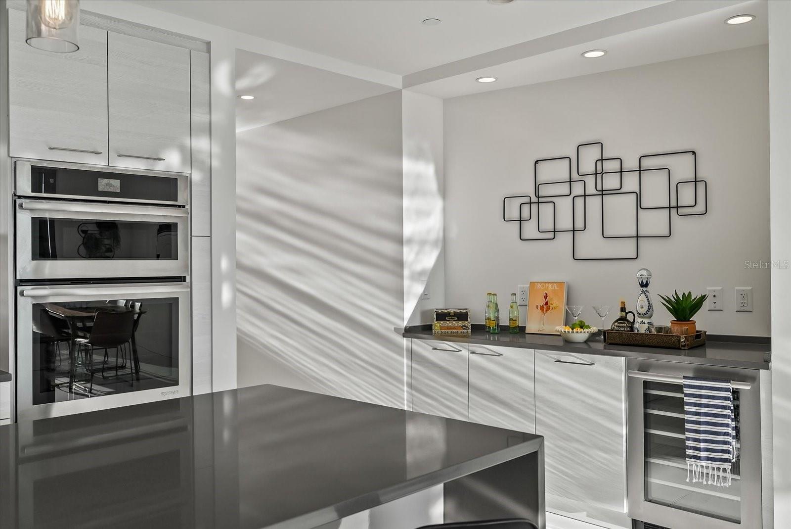 100 1ST Ave #501 ST PETERSBURG, FL 33701