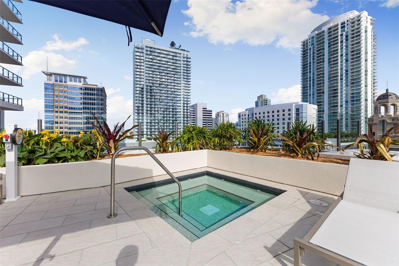 275 1ST Ave #2308 ST PETERSBURG, FL 33701
