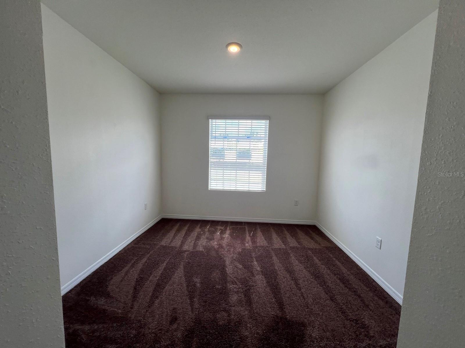 1370 YELLOW FINCH Dr DAVENPORT, FL 33837