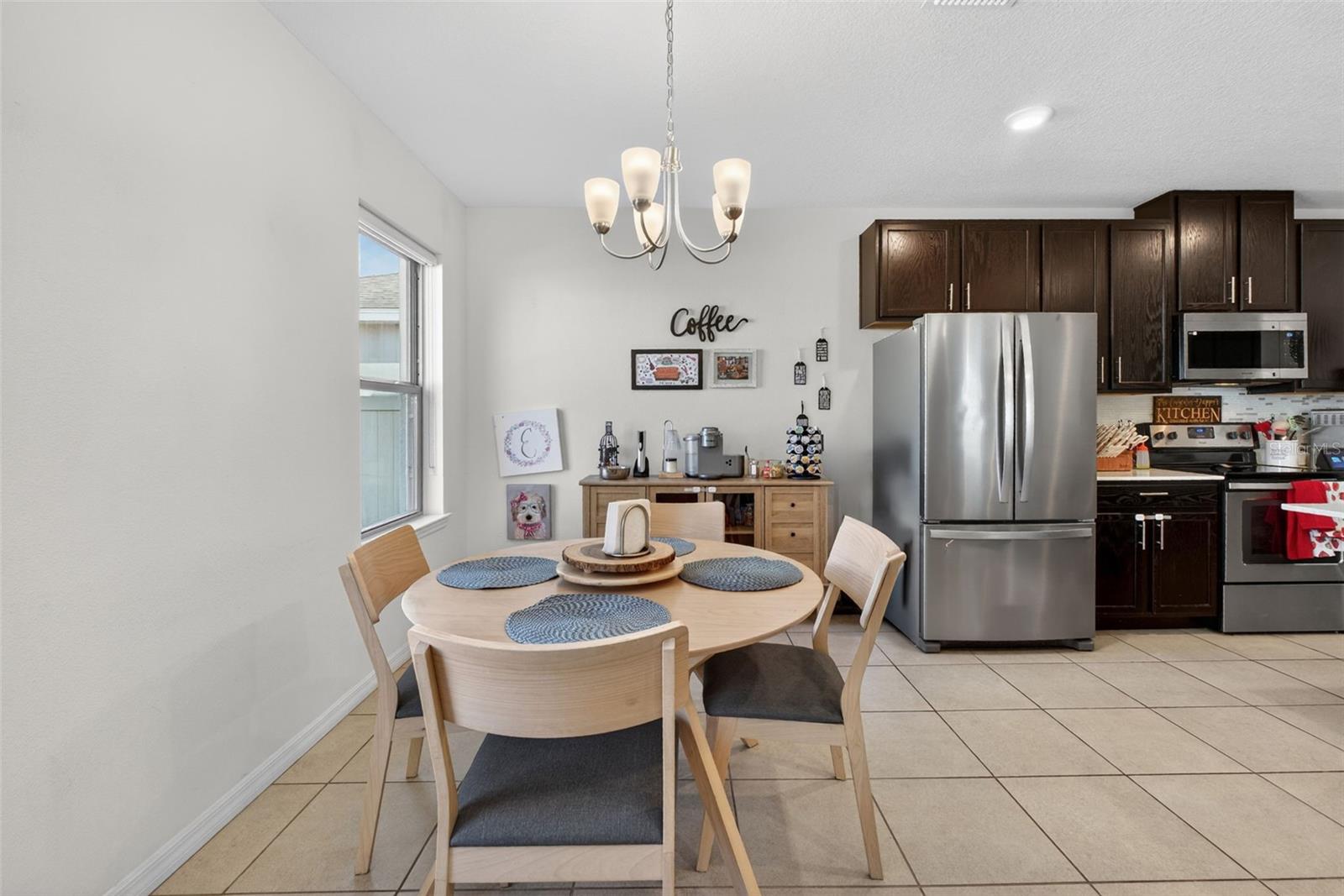 2817 ALPINE MEADOW Ln KISSIMMEE, FL 34744