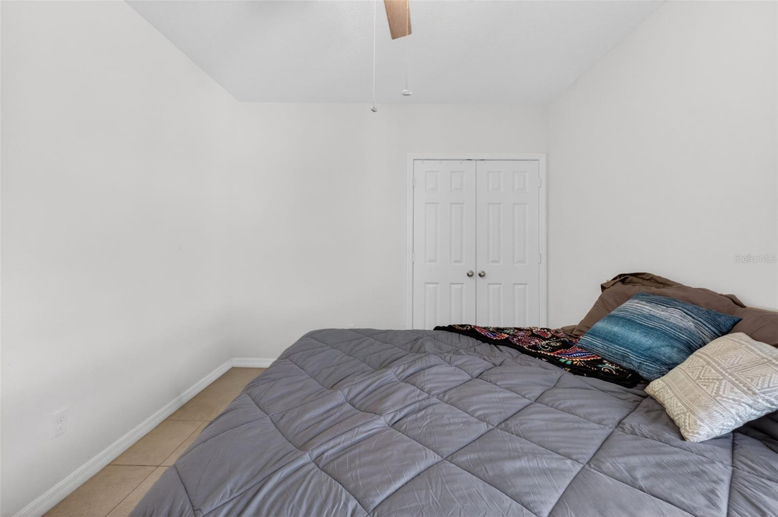 2817 ALPINE MEADOW Ln KISSIMMEE, FL 34744