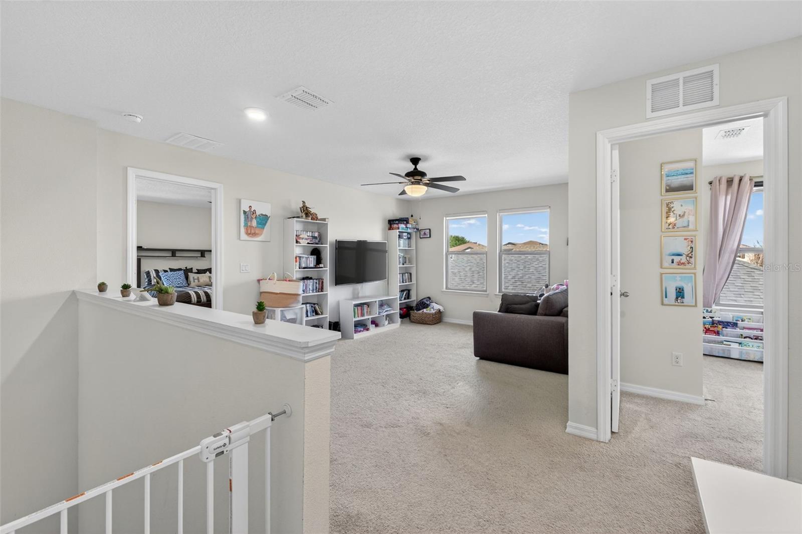 2817 ALPINE MEADOW Ln KISSIMMEE, FL 34744