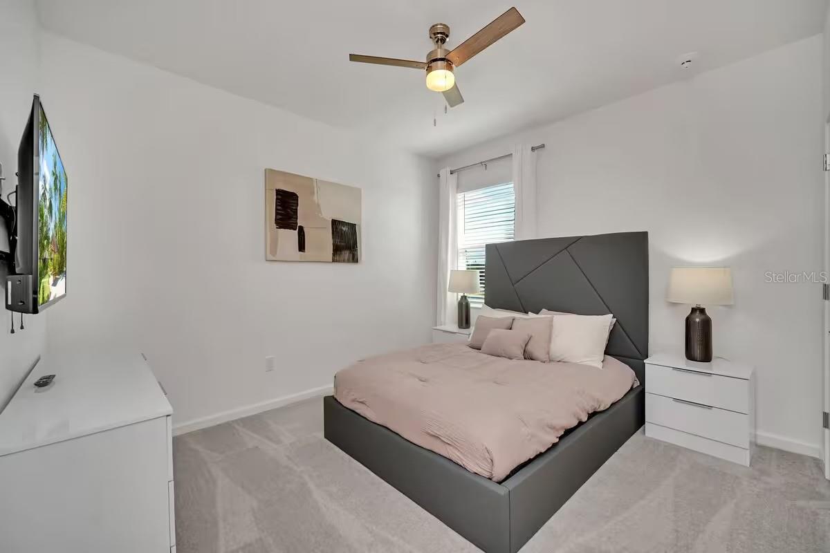 2525 SHANTI Dr KISSIMMEE, FL 34746