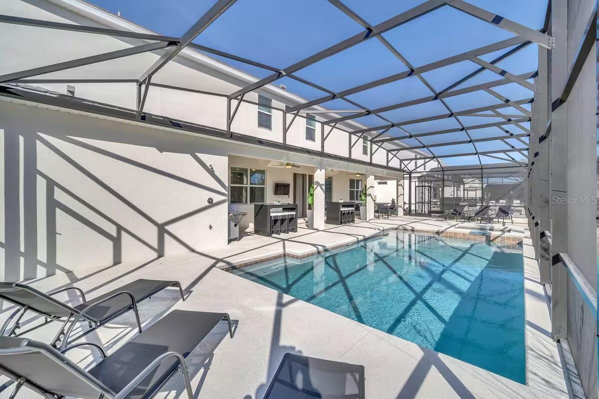 2525 SHANTI Dr KISSIMMEE, FL 34746