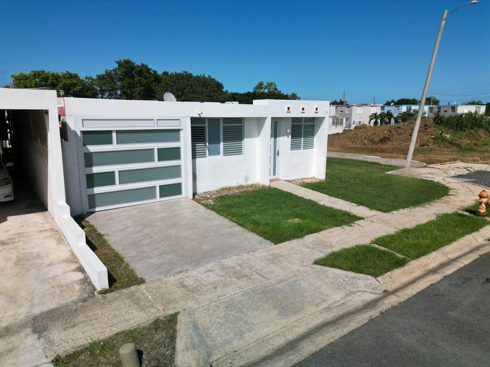 F1 PASEOS DE CEIBA CEIBA, PR 00735