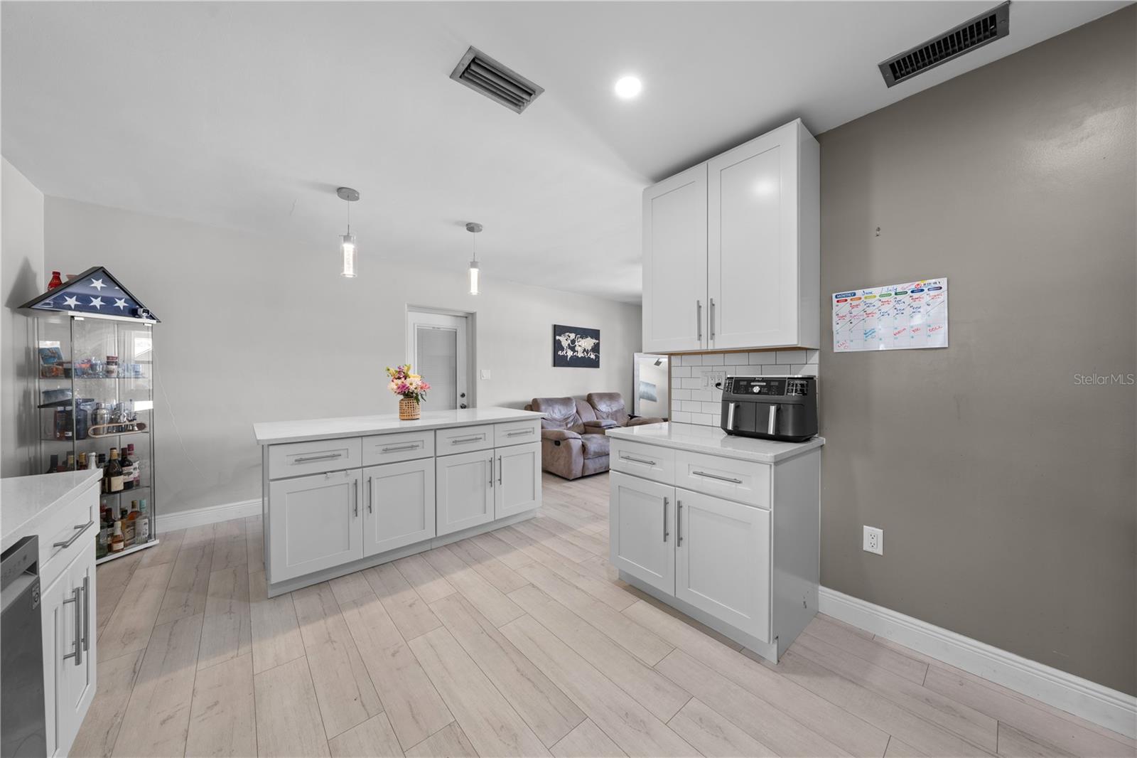 1712 PATRICK St KISSIMMEE, FL 34741