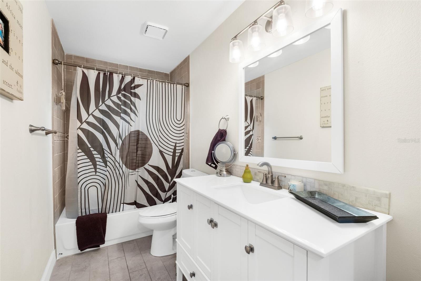 812 BUENA Vis Ave BROOKSVILLE, FL 34601