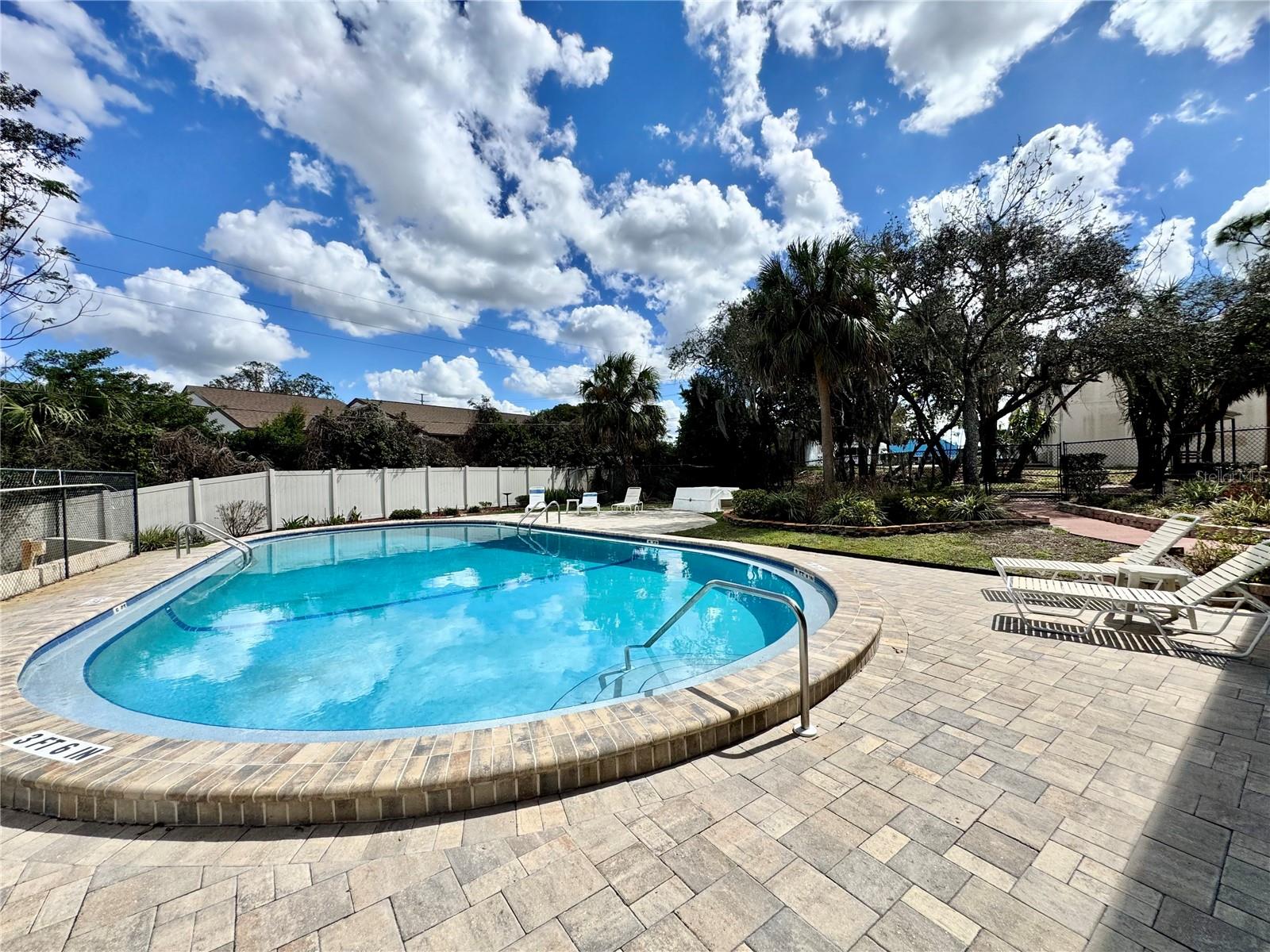 8636 SHADBLOW Ct #1 PORT RICHEY, FL 34668