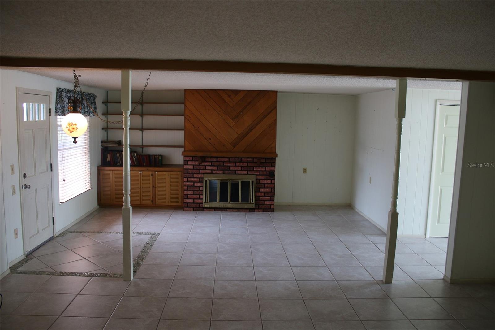 407 N POMPANO Ave SARASOTA, FL 34237