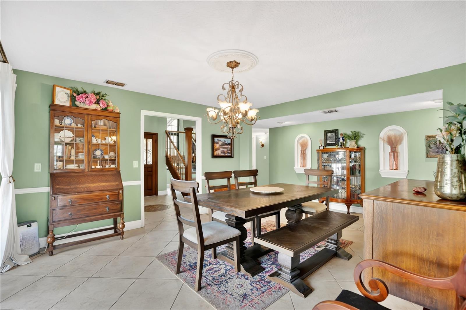 1367 CAMPBELL St ORLANDO, FL 32806