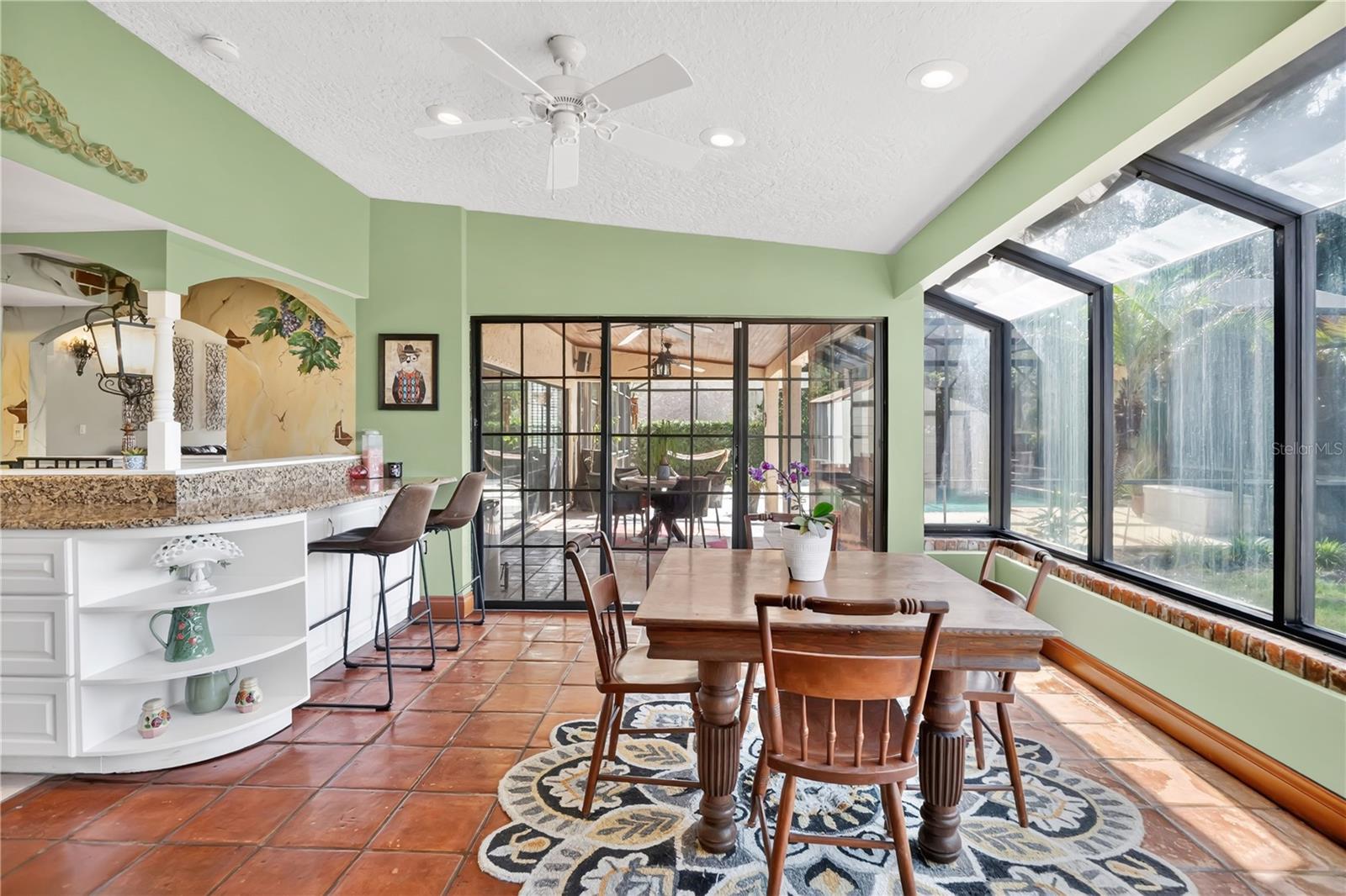 1367 CAMPBELL St ORLANDO, FL 32806