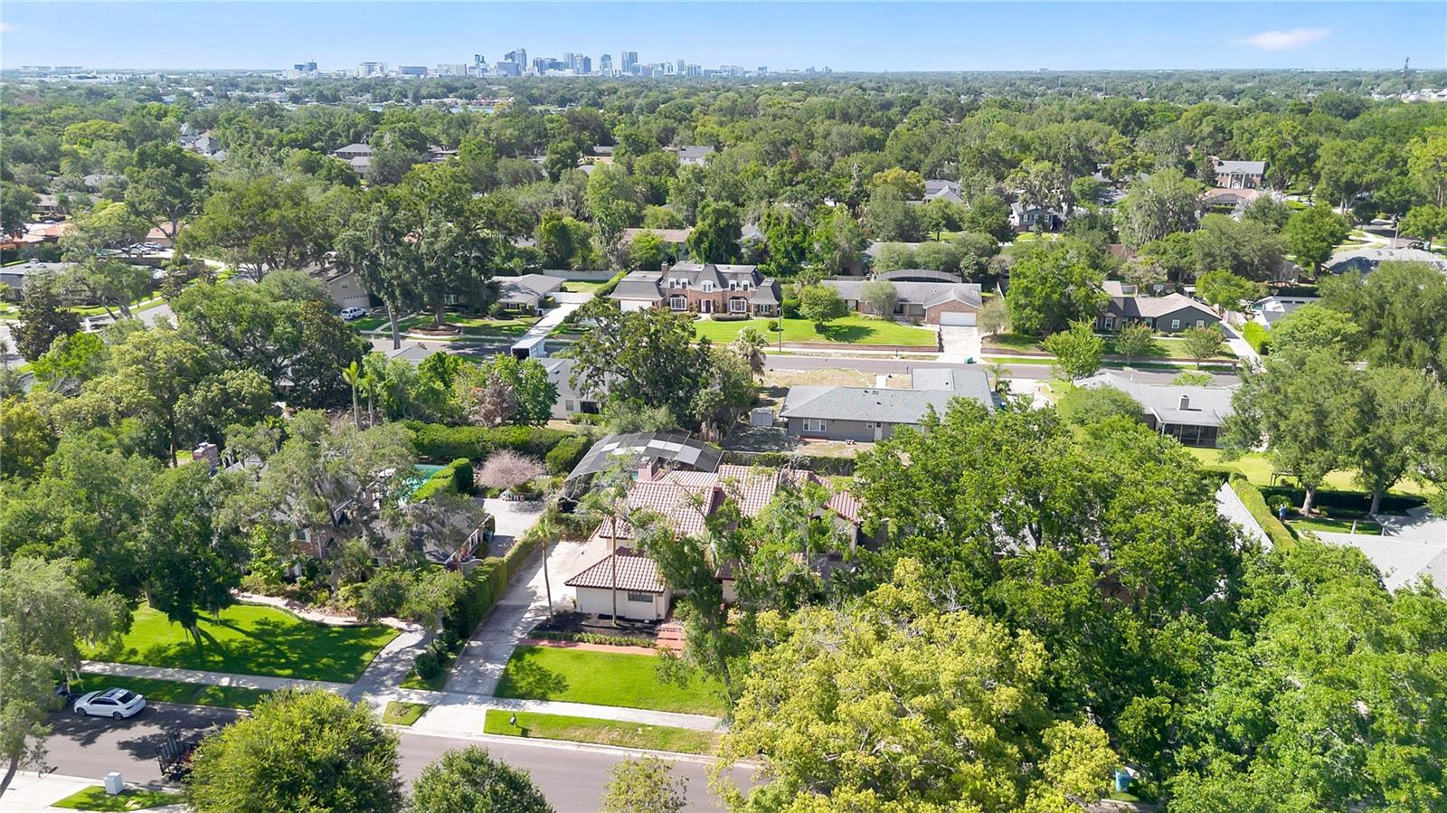 1367 CAMPBELL St ORLANDO, FL 32806