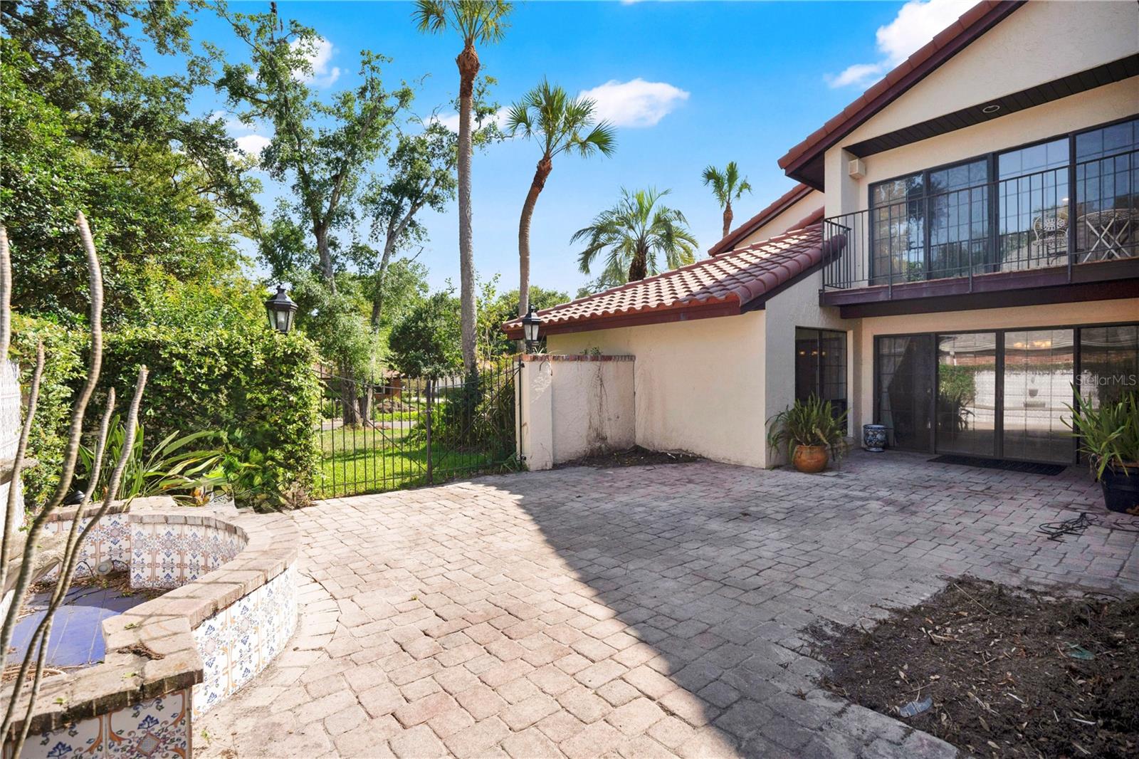 1367 CAMPBELL St ORLANDO, FL 32806
