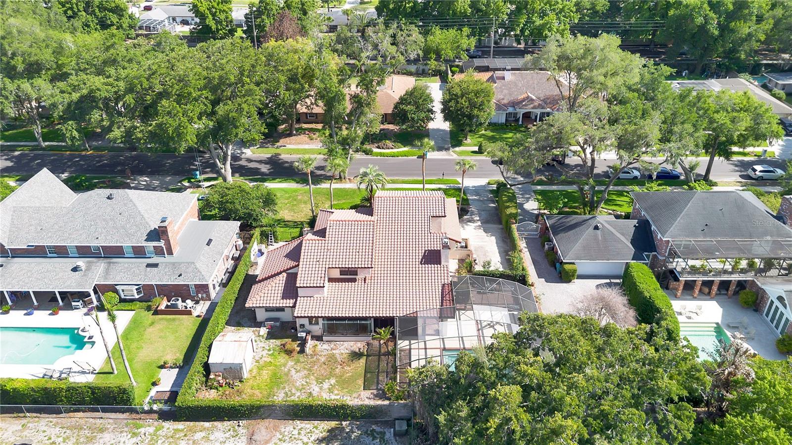 1367 CAMPBELL St ORLANDO, FL 32806