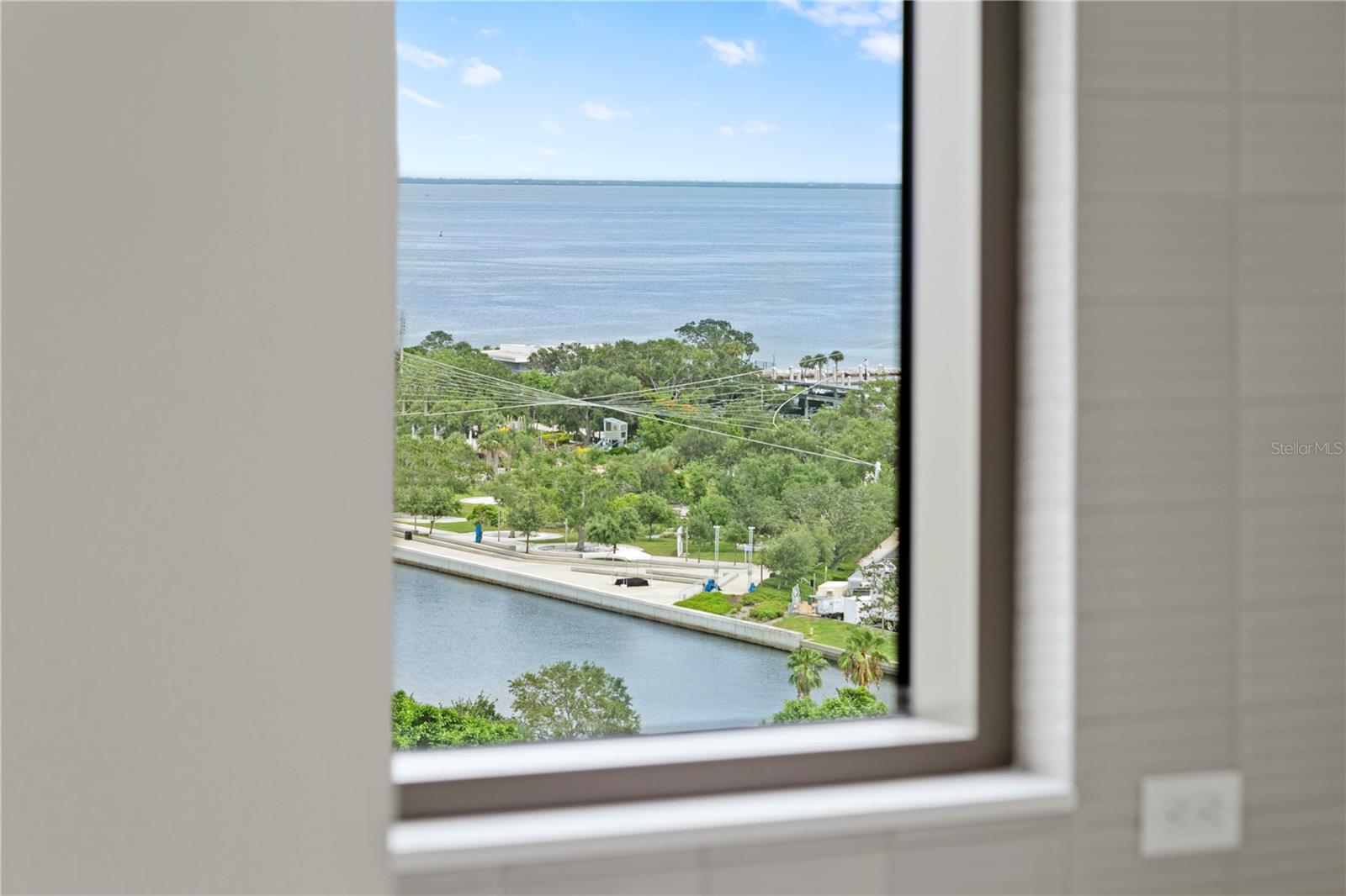 126 4TH Ave #1201 ST PETERSBURG, FL 33701