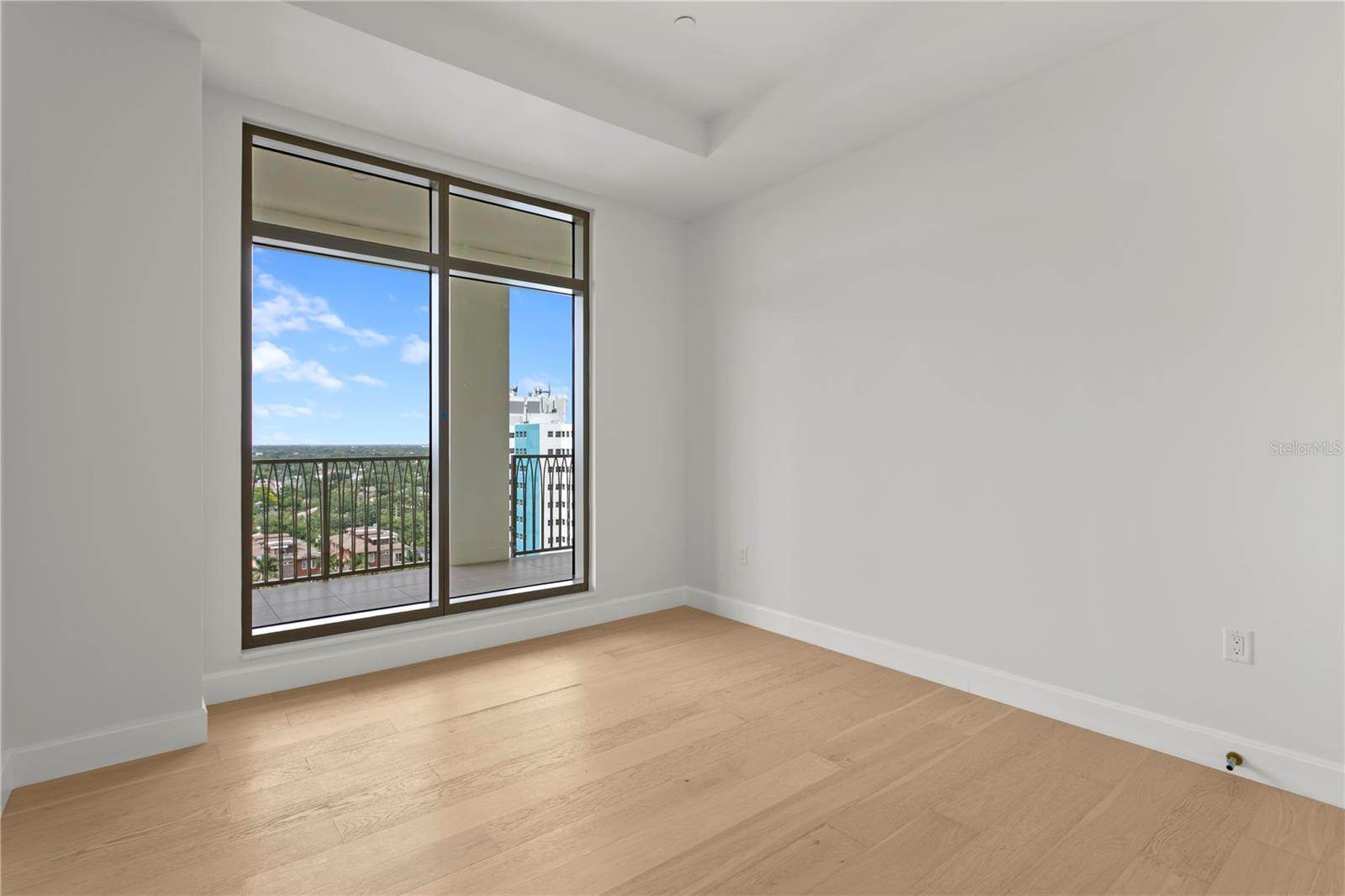 126 4TH Ave #1201 ST PETERSBURG, FL 33701