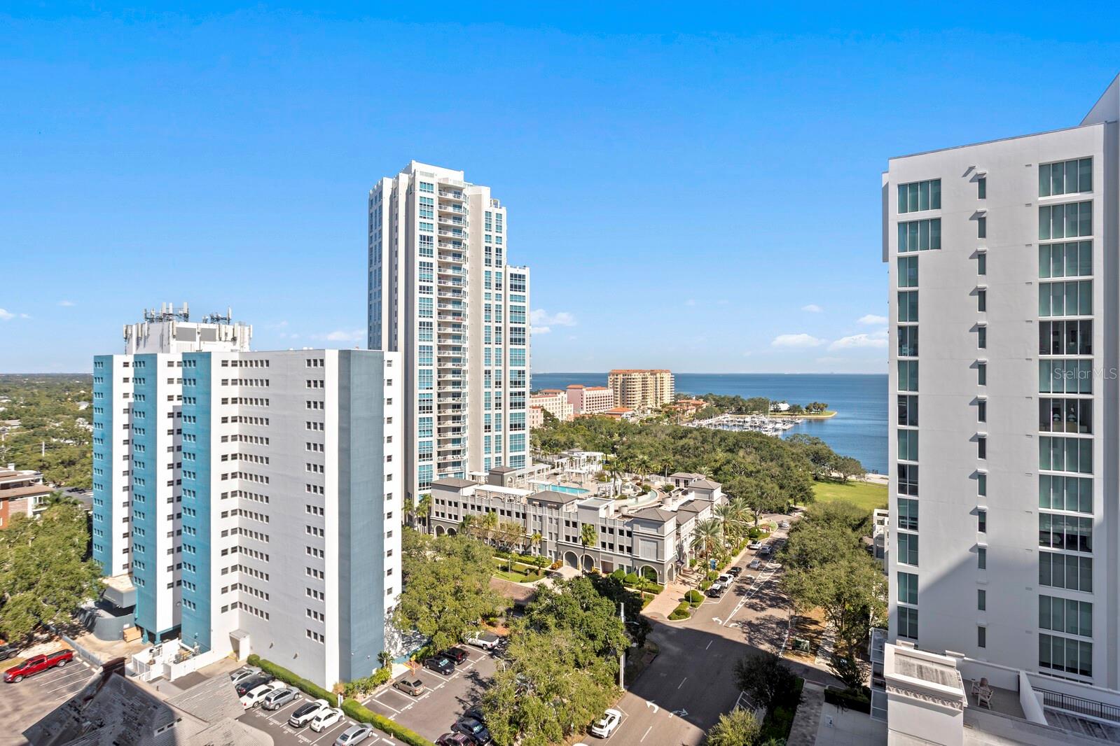 126 4TH Ave #1201 ST PETERSBURG, FL 33701