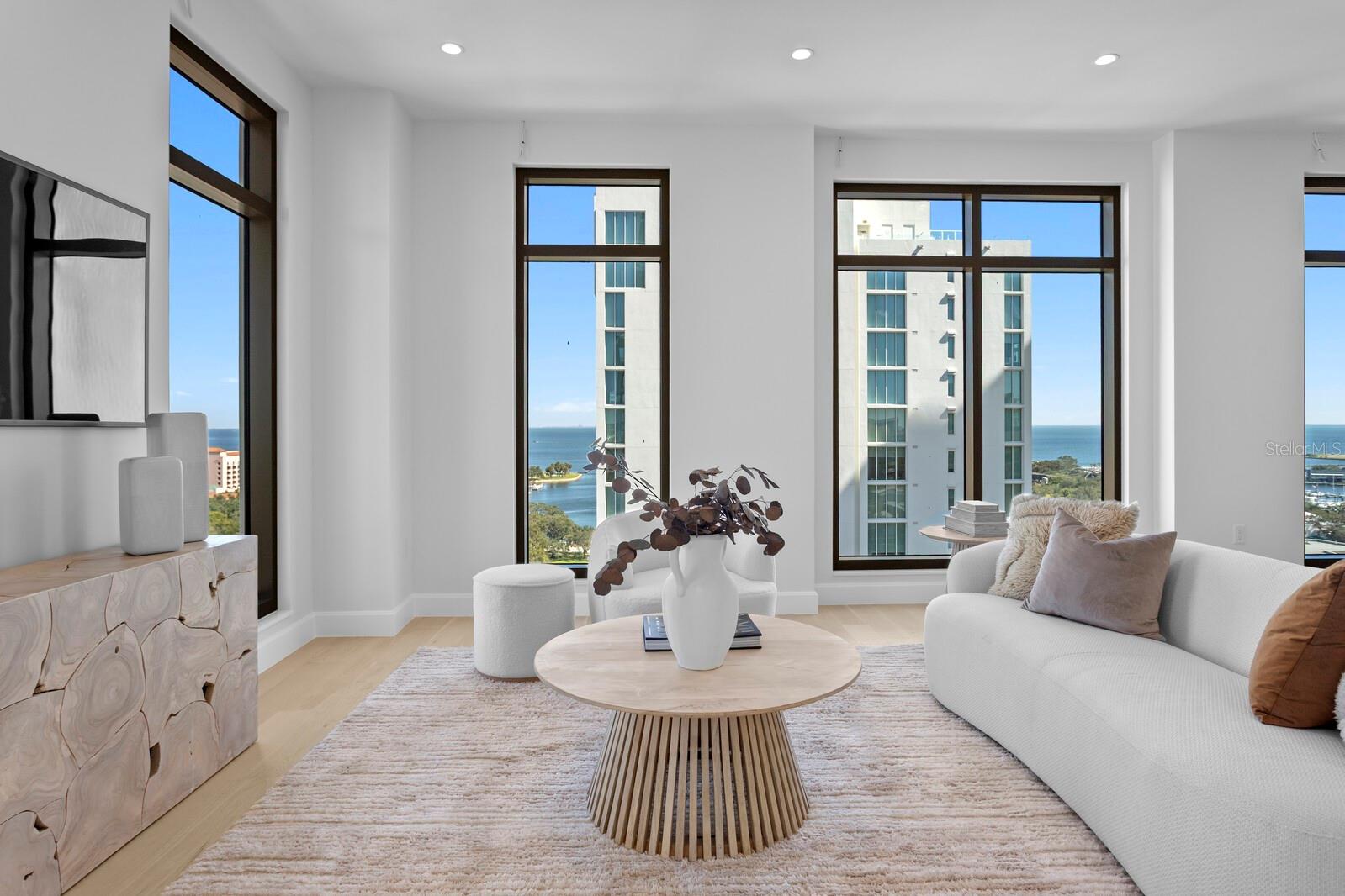 126 4TH Ave #1201 ST PETERSBURG, FL 33701