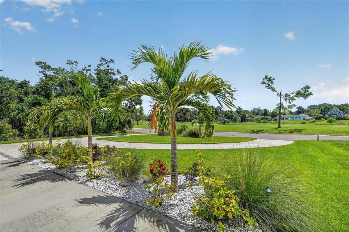 1709 ANASTASIA Way ST PETERSBURG, FL 33712