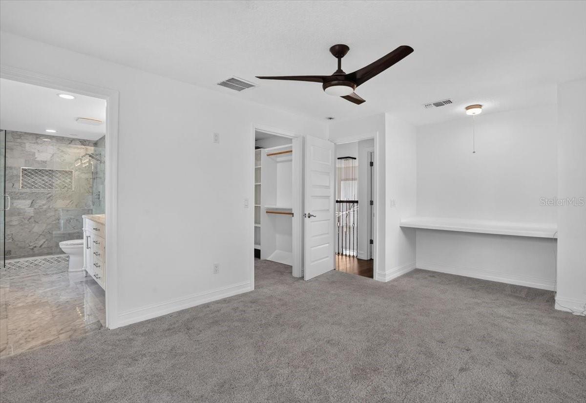 1709 ANASTASIA Way ST PETERSBURG, FL 33712