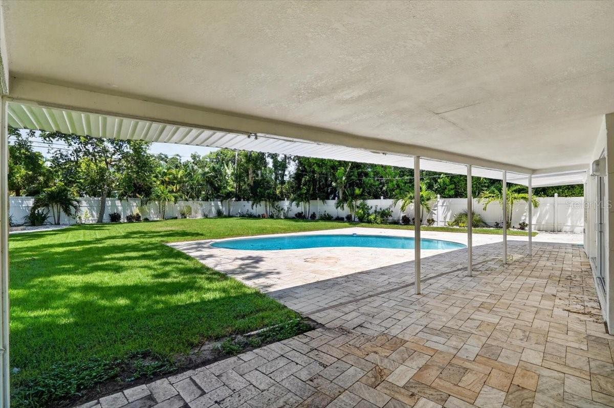1709 ANASTASIA Way ST PETERSBURG, FL 33712