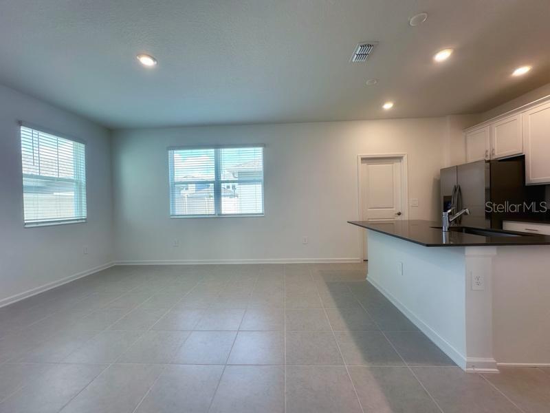 2639 CANDIED APPLE Aly KISSIMMEE, FL 34744