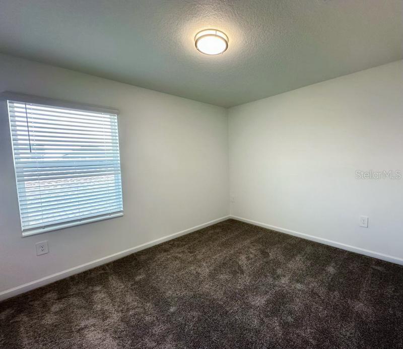 2639 CANDIED APPLE Aly KISSIMMEE, FL 34744