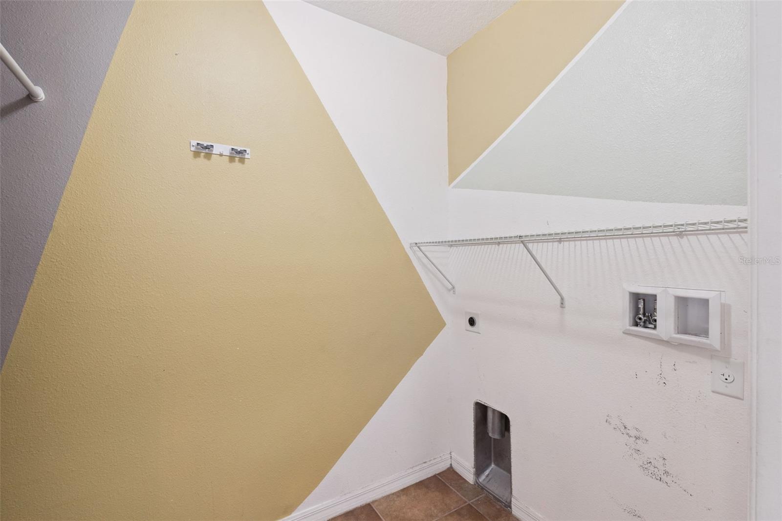 1038 SUFFRAGETTE Cir HAINES CITY, FL 33844